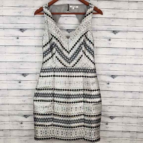 Minuet Petite Dresses & Skirts - 😍Minuet | Holographic Silver Open Back Dress Sz L